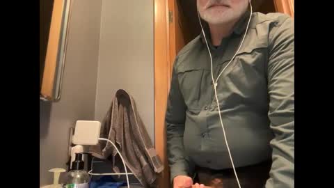 zinger283069 online show from 01/29/25, 10:11