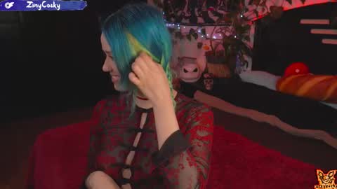 Snapshot of ziny_cosky chatting on 03/13/26, 02:18 Ziny Cosky online show from 03/13/26, 02:18