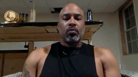 Snapshot of zionlion22 chatting on 10/16/25, 03:18 zionlion22 online show from 10/16/25, 03:18