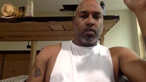 Snapshot of zionlion22 chatting on 10/26/25, 07:53 zionlion22 online show from 10/26/25, 07:53