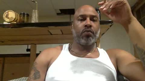 Snapshot of zionlion22 chatting on 11/09/25, 03:27 zionlion22 online show from 11/09/25, 03:27