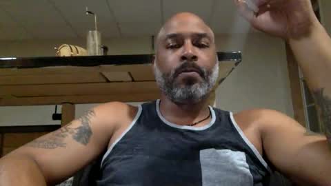 Snapshot of zionlion22 chatting on 12/04/25, 01:59 zionlion22 online show from 12/04/25, 01:59