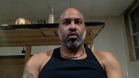 Snapshot of zionlion22 chatting on 12/22/25, 04:20 zionlion22 online show from 12/22/25, 04:20