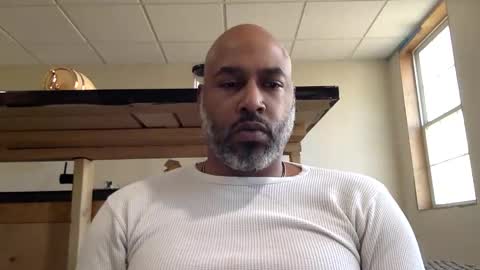 Snapshot of zionlion22 chatting on 02/01/26, 05:44 zionlion22 online show from 02/01/26, 05:44