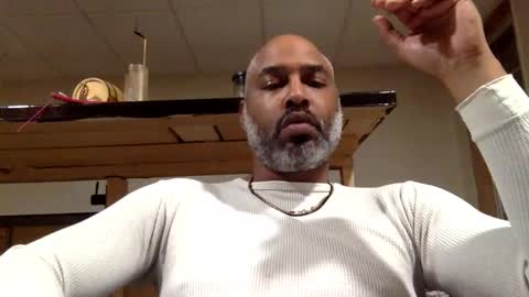 Snapshot of zionlion22 chatting on 02/14/26, 02:52 zionlion22 online show from 02/14/26, 02:52