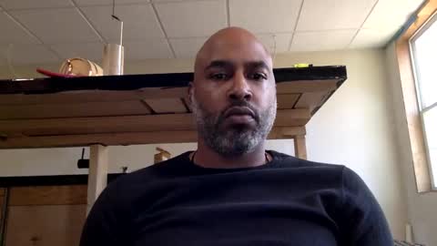 Snapshot of zionlion22 chatting on 02/22/26, 03:32 zionlion22 online show from 02/22/26, 03:32