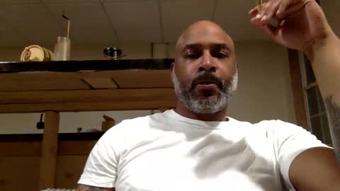 Snapshot of zionlion22 chatting on 03/06/26, 04:09 zionlion22 online show from 03/06/26, 04:09