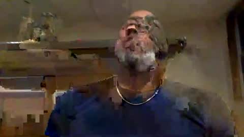 Snapshot of zionlion22 chatting on 03/15/26, 01:33 zionlion22 online show from 03/15/26, 01:33