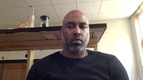 Snapshot of zionlion22 chatting on 04/08/26, 04:07 zionlion22 online show from 04/08/26, 04:07