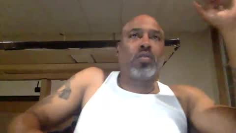 Snapshot of zionlion22 chatting on 05/13/26, 01:58 zionlion22 online show from 05/13/26, 01:58