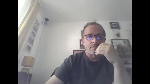 Snapshot of zippi55 chatting on 09/13/25, 11:21 Zippi online show from 09/13/25, 11:21