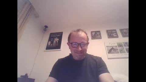 Snapshot of zippi55 chatting on 11/23/25, 04:40 Zippi online show from 11/23/25, 04:40