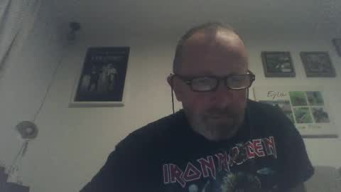 Snapshot of zippi55 chatting on 05/17/26, 03:37 Zippi online show from 05/17/26, 03:37