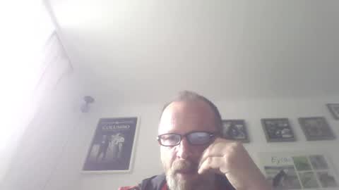 Snapshot of zippi55 chatting on 05/31/26, 10:11 Zippi online show from 05/31/26, 10:11