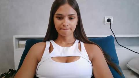 zivra online show from 03/13/26, 06:09