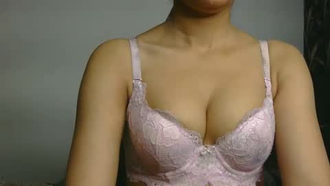 Ziyaa online show from 10/16/25, 04:02