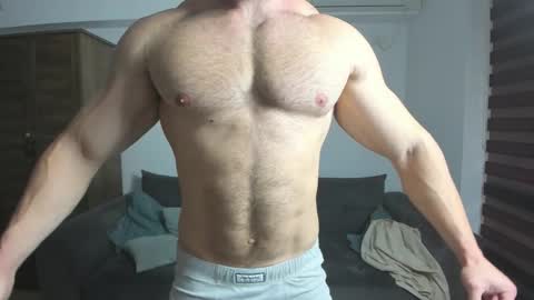 Snapshot of zkk123 chatting on 10/01/25, 07:58 Zack Blitz online show from 10/01/25, 07:58