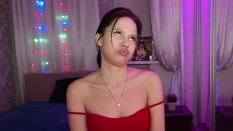 Snapshot of zlatagoddess chatting on 02/28/25, 05:15 Zlata online show from 02/28/25, 05:15