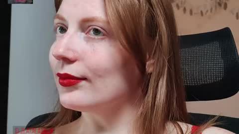 Snapshot of zlatalata chatting on 03/19/26, 05:50 zlatalata online show from 03/19/26, 05:50