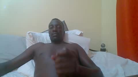 Zlatann2012 online show from 11/23/25, 04:07