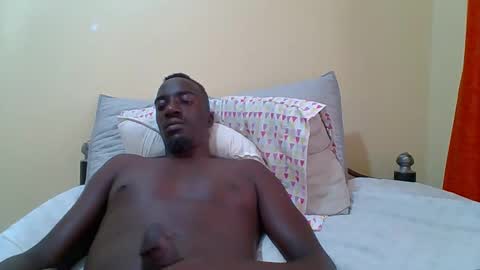 Snapshot of zlatann2012 chatting on 02/01/26, 09:52 Zlatann2012 online show from 02/01/26, 09:52