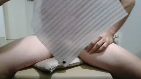 Snapshot of zobilov chatting on 03/17/26, 06:22 zobilov online show from 03/17/26, 06:22