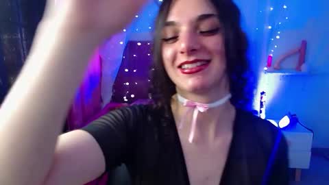 zoe_0111 online show from 01/15/25, 02:02