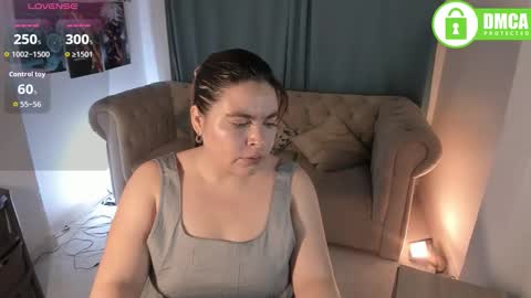 zoe_37 online show from 02/21/26, 02:45