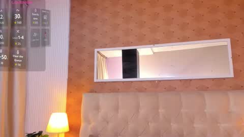 ZOEE online show from 10/18/25, 09:59