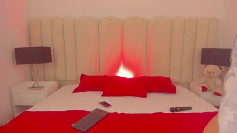 Snapshot of zoe_banx chatting on 04/08/26, 04:01 Zoe Banx online show from 04/08/26, 04:01