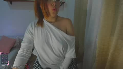 Snapshot of zoe_brk chatting on 04/27/26, 08:18 zoe brk online show from 04/27/26, 08:18