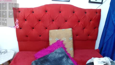 Snapshot of zoe_cutex chatting on 12/21/24, 08:54 Zoe online show from 12/21/24, 08:54