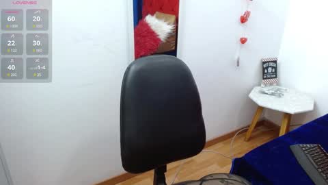 Snapshot of zoe_cutex chatting on 01/07/25, 06:03 Zoe online show from 01/07/25, 06:03