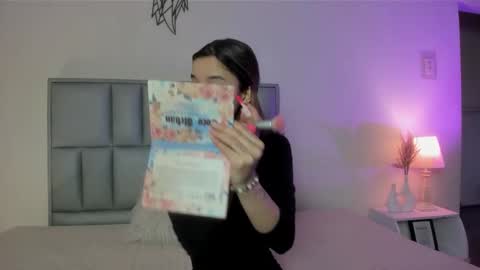 zoe_dear online show from 03/13/26, 06:58