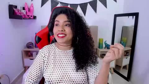 Zoe Gruber online show from 12/15/24, 08:47