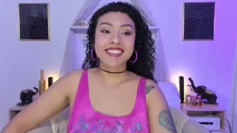 Zoe Gruber online show from 10/04/25, 05:00