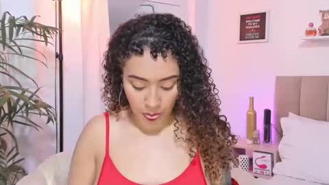 Zoe Gruber online show from 11/19/25, 11:49