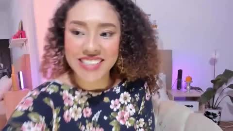 Snapshot of zoe_gruber chatting on 01/09/26, 01:19 Zoe Gruber online show from 01/09/26, 01:19