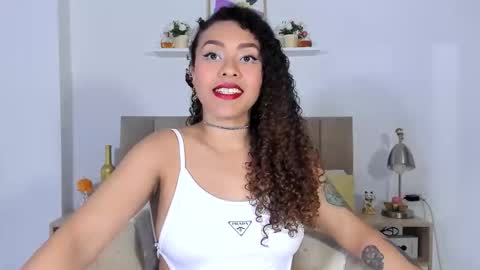 Snapshot of zoe_gruber chatting on 03/10/26, 11:32 Zoe Gruber online show from 03/10/26, 11:32