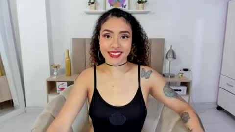 Snapshot of zoe_gruber chatting on 06/28/26, 11:11 Zoe Gruber online show from 06/28/26, 11:11