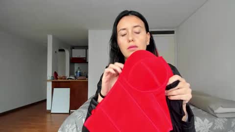 Snapshot of zoe_jeane_beker chatting on 01/10/26, 08:54 ZOE online show from 01/10/26, 08:54