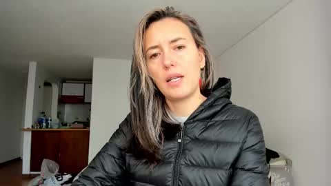 Snapshot of zoe_jeane_beker chatting on 02/17/26, 07:09 ZOE online show from 02/17/26, 07:09