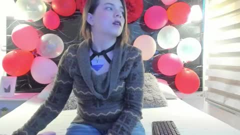 Zoe online show from 02/17/26, 11:40