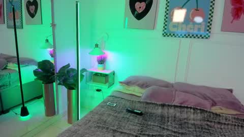 Snapshot of zoe_lynch_ chatting on 03/06/26, 11:28 Zoe Lynch online show from 03/06/26, 11:28