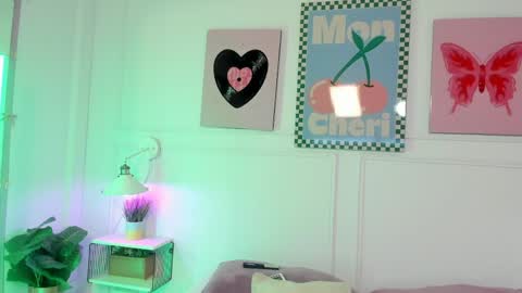 Snapshot of zoe_lynch_ chatting on 03/19/26, 11:25 Zoe Lynch online show from 03/19/26, 11:25