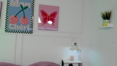 Snapshot of zoe_lynch_ chatting on 03/24/26, 11:26 Zoe Lynch online show from 03/24/26, 11:26