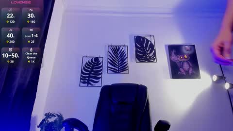 Snapshot of zoe_millerx chatting on 02/09/26, 01:15 zoe_millerx online show from 02/09/26, 01:15