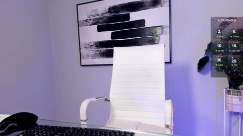 Snapshot of zoe_olsen__ chatting on 02/08/25, 09:57 Zoe Olsen online show from 02/08/25, 09:57