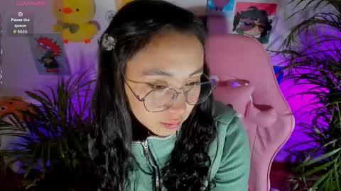 Snapshot of zoe_ray_y chatting on 02/10/26, 06:45 zoe_ray_y online show from 02/10/26, 06:45