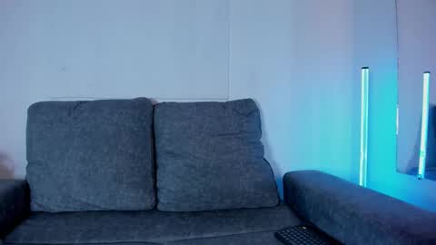 Zoe online show from 02/17/25, 07:10